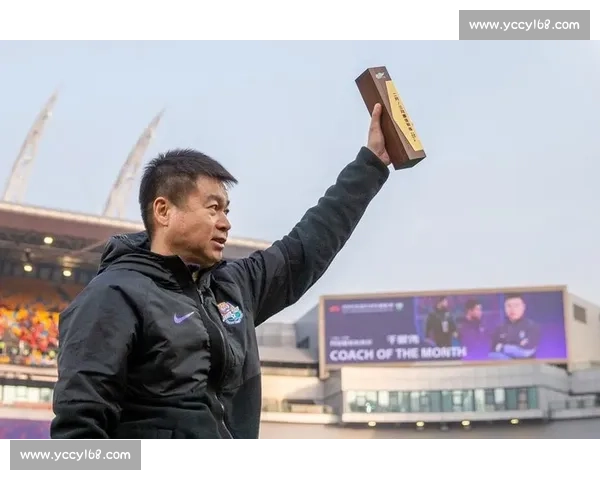 于根伟坦诚回应球迷建议:王秋明替补实为战术后手 于根伟坦诚回应球迷建议:王秋明替补实为战术后手