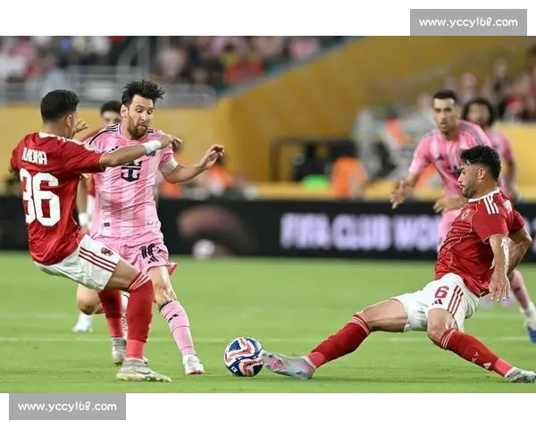 38 岁门神 8 次扑救 + 扑点封神!乌斯塔里当选世俱杯 MVP 38 岁门神 8 次扑救 + 扑点封神!乌斯塔里当选世俱杯 MVP